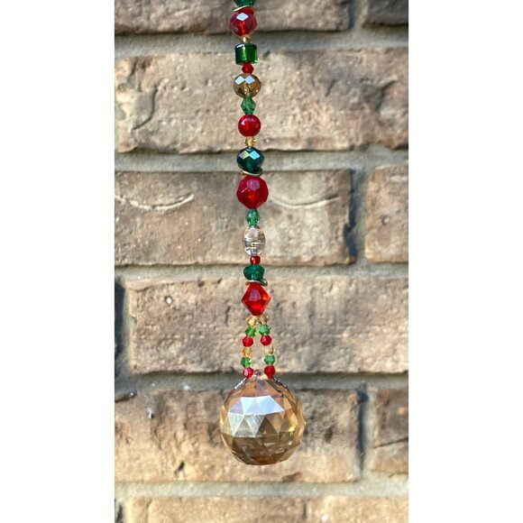 Beaded Christmas Suncatcher Red Green Gold Crystal Prism Hanging Patio Decor - Picture 5 of 10